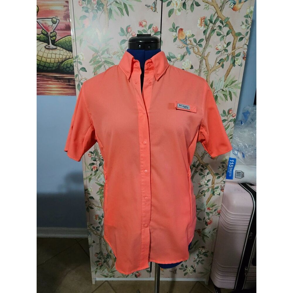 Columbia PFG Women’s Small Petite S/P Coral Fishing Shirt Short Sleeve Vented